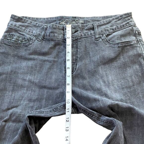 Zena Studded Denim Folded Hem Capri Sz 12P - Picture 7 of 13